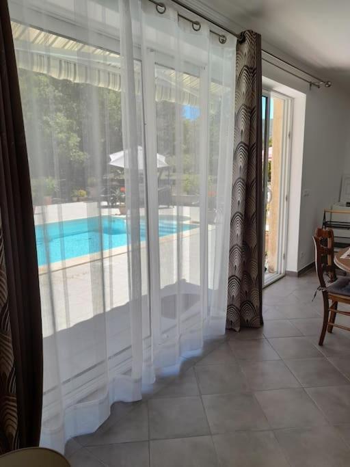 Villa Le Bosquet En Luberon. Ménerbes Eksteriør billede